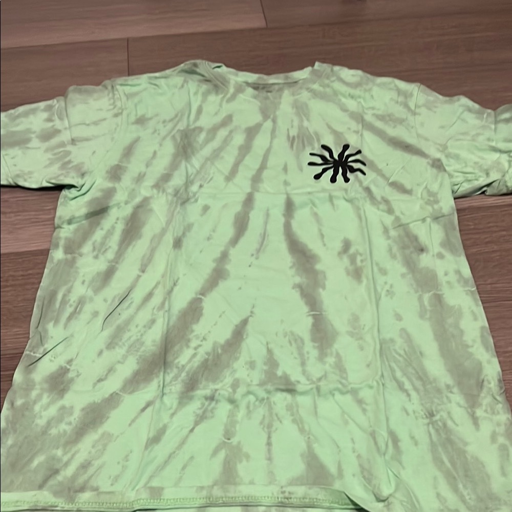Spider Graphic Tie-Dye T-Shirt unisex